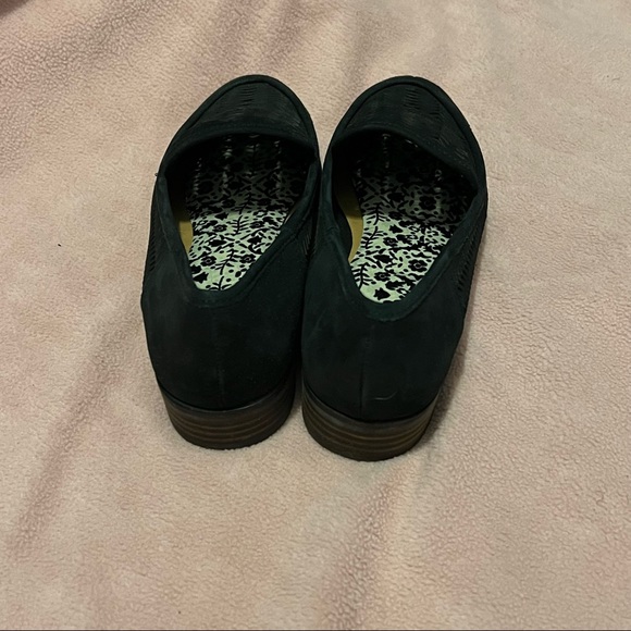 Lucky Brand Flats - Picture 3 of 4